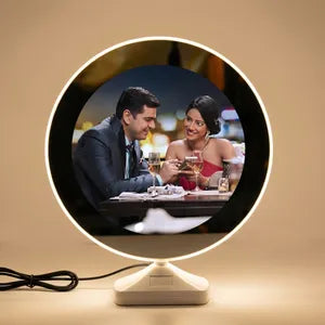 Magic Mirror Photo Frame - Circular LED Digital Display