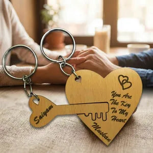 Romantic Couple Keychain Set - Key to My Heart