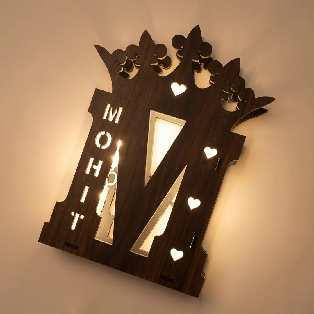 Personalized Family Name Plaque with Cat Silhouettes - MOHIT